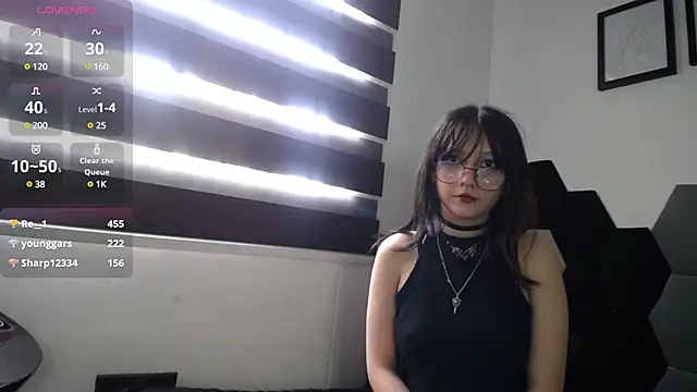 Maki Zein online show from March 2025 06:12:01 PM