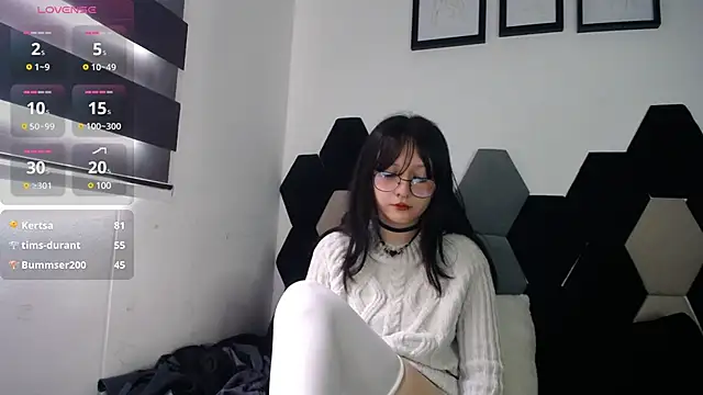 Maki Zein online show from March 2025 04:09:01 PM