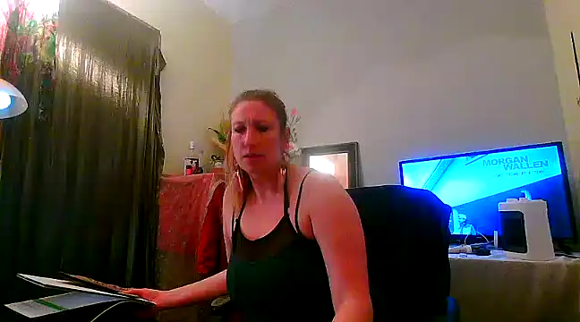 lilyhornyhousewife online show from March 2025 08:14:01 AM