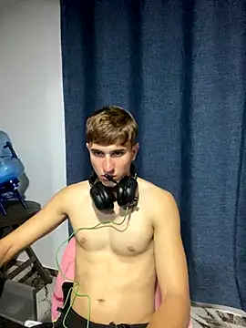 oliver Lz online show from October 2025 07:23:02 AM