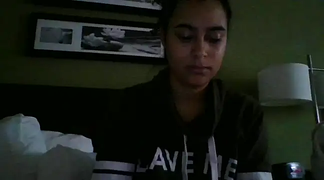 Snapshot of cinnaminnie chatting on January 2025 08:58:02 PM cinnaminnie online show from January 2025 08:58:02 PM