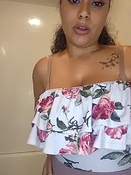 cinnaminnie online show from March 2026 03:33:02 AM