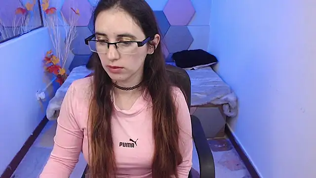 CharloteTaylor  online show from December 2024 07:15:01 AM