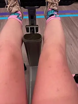 brooklynivy online show from September 2025 11:32:02 AM