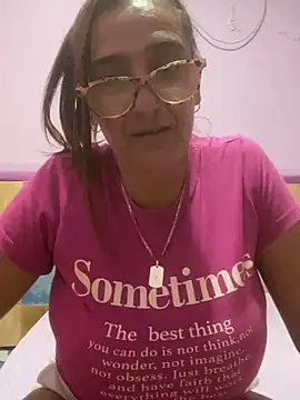 Snapshot of anastasia_and_jordan chatting on January 2025 03:51:01 PM anastasia and jordan online show from January 2025 03:51:01 PM