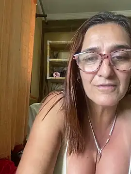 Snapshot of anastasia_and_jordan chatting on February 2025 03:42:02 PM anastasia and jordan online show from February 2025 03:42:02 PM