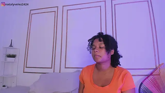 Snapshot of nataly_velez chatting on March 2025 07:43:02 PM nataly velez online show from March 2025 07:43:02 PM