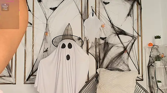 Snapshot of nataly_velez chatting on October 2025 03:45:02 PM nataly velez online show from October 2025 03:45:02 PM