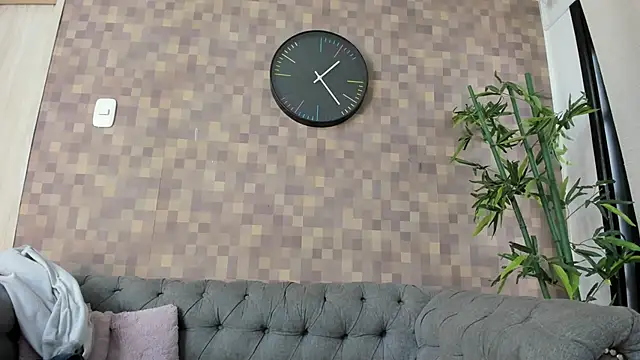 Snapshot of nataly_velez chatting on October 2025 07:37:01 PM nataly velez online show from October 2025 07:37:01 PM