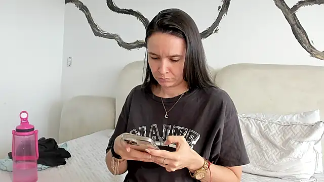 BridgetRodriguez online show from January 2025 03:36:02 PM