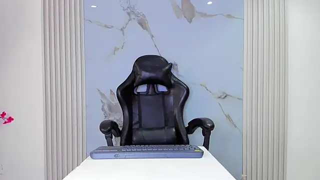 BridgetRodriguez online show from April 2026 12:59:01 PM