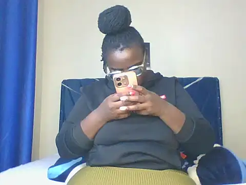 Montel Montel  online show from February 2025 03:43:02 AM