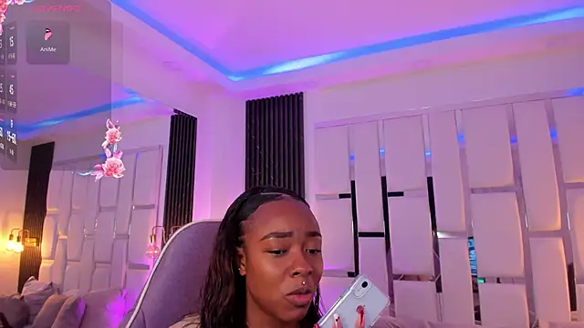 mia schwarz online show from November 2025 03:18:02 AM