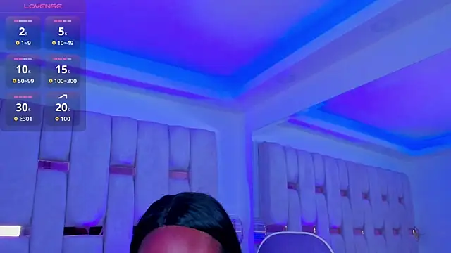 mia schwarz online show from February 2026 08:31:02 PM