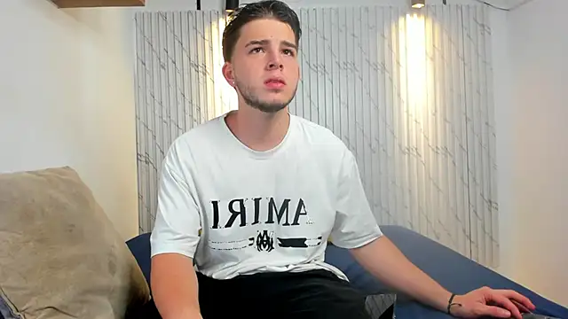 danielclarton1 online show from January 2025 05:44:02 PM