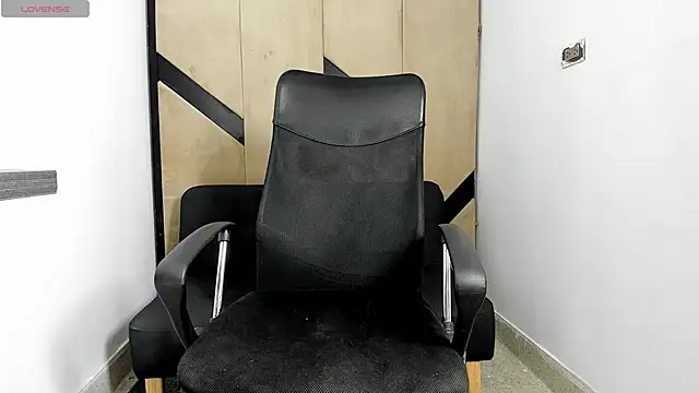danielclarton1 online show from February 2025 11:38:02 AM