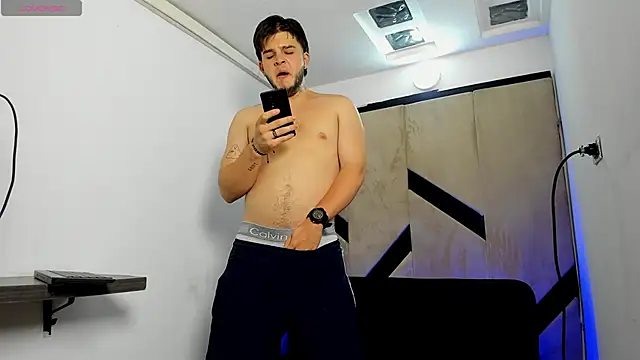 danielclarton1 online show from March 2025 06:03:01 AM