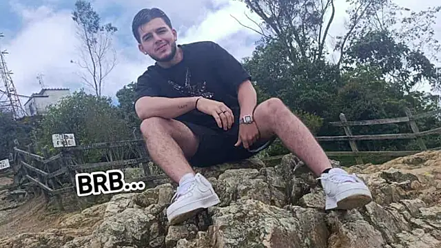 danielclarton1 online show from October 2025 10:58:01 PM