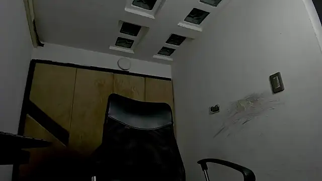 danielclarton1 online show from October 2025 11:06:02 PM