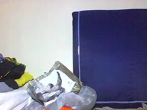 Snapshot of Sweet-piie chatting on February 2025 04:40:01 PM Sweet-piie online show from February 2025 04:40:01 PM