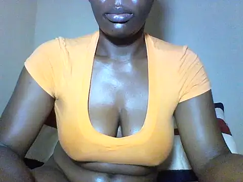 Snapshot of Sweet-piie chatting on February 2025 06:15:02 AM Sweet-piie online show from February 2025 06:15:02 AM