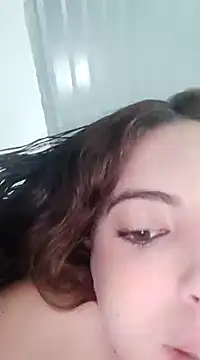 Snapshot of Sweet-diamondxxx chatting on December 2024 01:38:02 PM Sweet-diamondxxx online show from December 2024 01:38:02 PM