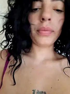 Snapshot of Sweet-diamondxxx chatting on September 2025 02:38:01 PM Sweet-diamondxxx online show from September 2025 02:38:01 PM