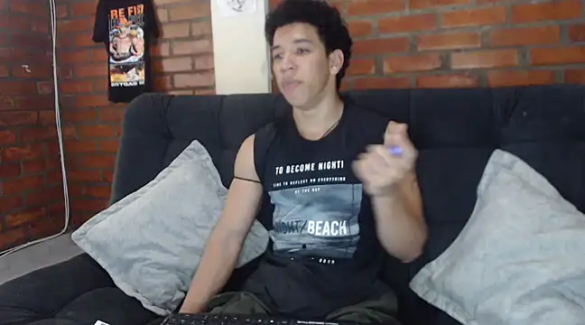 ethan noir online show from January 2025 08:59:01 PM