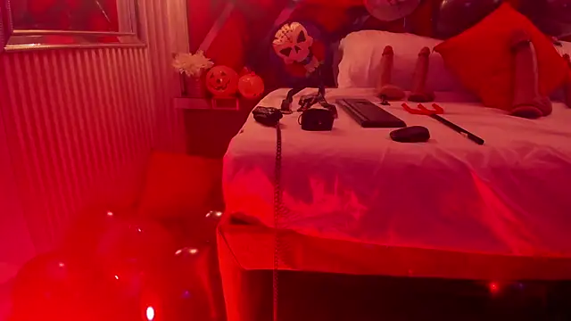 SusanCouper online show from October 2025 11:56:02 PM