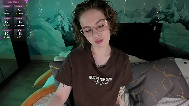 Natural pussy online show from January 2025 05:58:02 AM