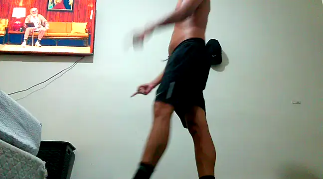 Snapshot of kozzleo chatting on February 2025 10:53:02 PM kozzleo online show from February 2025 10:53:02 PM