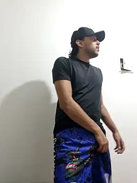 Snapshot of kozzleo chatting on February 2025 05:42:02 AM kozzleo online show from February 2025 05:42:02 AM