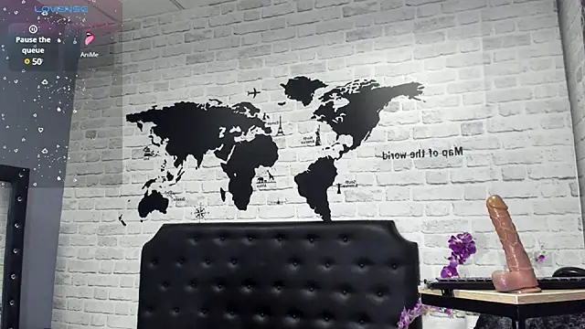 Snapshot of pepe_joness chatting on January 2025 05:48:01 PM pepe joness online show from January 2025 05:48:01 PM