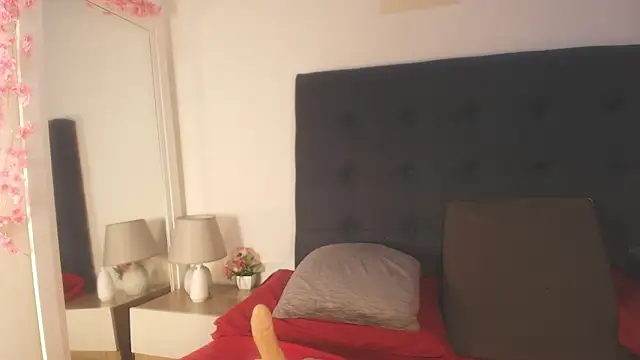 Evelonga 707 online show from March 2026 07:13:02 PM