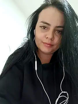 Im Amelia online show from December 2024 11:46:02 PM