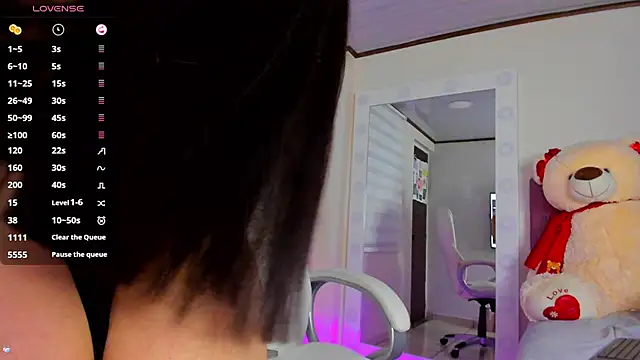 Snapshot of isaa_19 chatting on September 2025 10:45:01 PM isaa 19 online show from September 2025 10:45:01 PM