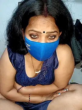 Snapshot of YRIMA1995 chatting on February 2025 06:08:02 AM YRIMA1995 online show from February 2025 06:08:02 AM