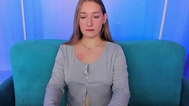 AlinaVice online show from September 2025 01:21:01 AM