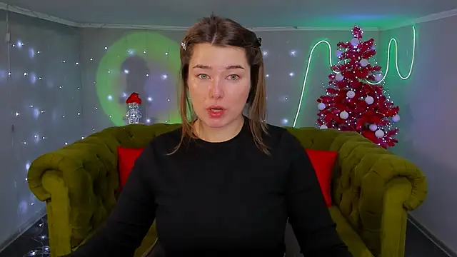 Snapshot of _Sun_Shy_ chatting on December 2024 09:06:01 AM Sun Shy online show from December 2024 09:06:01 AM