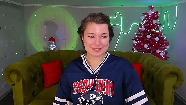 Snapshot of _Sun_Shy_ chatting on December 2024 08:10:02 PM Sun Shy online show from December 2024 08:10:02 PM