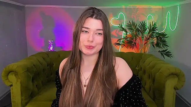Snapshot of _Sun_Shy_ chatting on February 2025 01:12:02 AM Sun Shy online show from February 2025 01:12:02 AM