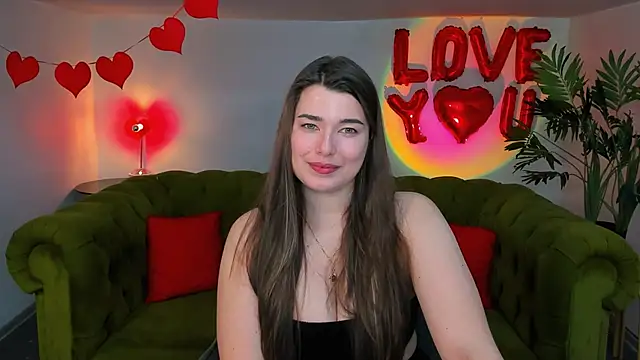Snapshot of _Sun_Shy_ chatting on February 2025 06:35:02 PM Sun Shy online show from February 2025 06:35:02 PM