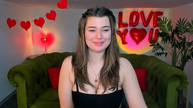 Snapshot of _Sun_Shy_ chatting on March 2025 11:15:01 PM Sun Shy online show from March 2025 11:15:01 PM