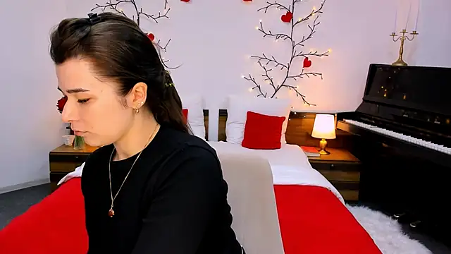  Sun Shy  online show from September 2025 09:12:01 AM