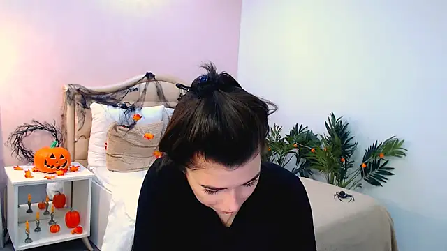  Sun Shy  online show from October 2025 06:47:01 AM