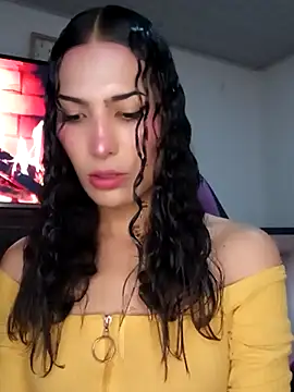 Lanna hott  online show from November 2025 03:12:02 PM