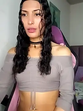 Lanna hott  online show from April 2026 08:15:02 PM