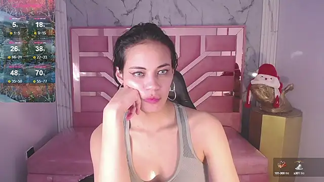 Snapshot of Tyna_ch chatting on December 2024 10:44:02 PM Tyna ch online show from December 2024 10:44:02 PM