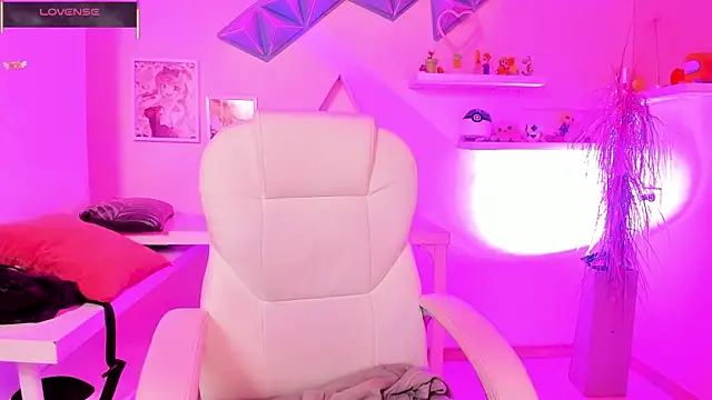 Snapshot of Valkiria_ponce chatting on September 2025 04:01:01 AM Valkiria ponce online show from September 2025 04:01:01 AM