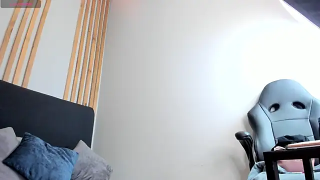 Snapshot of Valkiria_ponce chatting on September 2025 05:07:01 AM Valkiria ponce online show from September 2025 05:07:01 AM